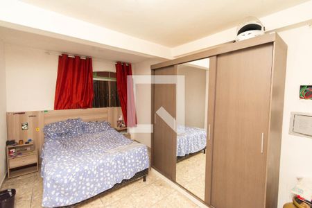 Casa1 - Quarto 2 de casa à venda com 6 quartos, 200m² em Água Branca, Contagem