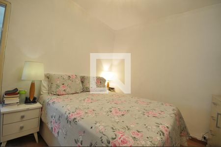 Quarto 1 de casa à venda com 2 quartos, 140m² em Vila Mazzei, São Paulo