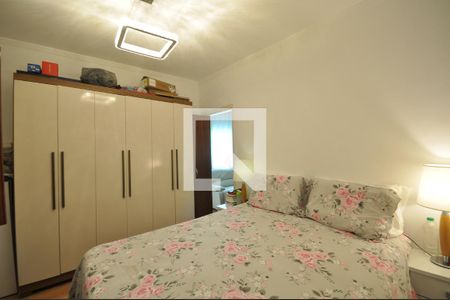 Quarto 1 de casa à venda com 2 quartos, 140m² em Vila Mazzei, São Paulo