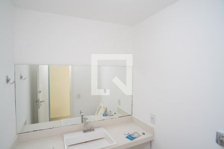 Lavabo de casa de condomínio à venda com 4 quartos, 300m² em Barra da Tijuca, Rio de Janeiro