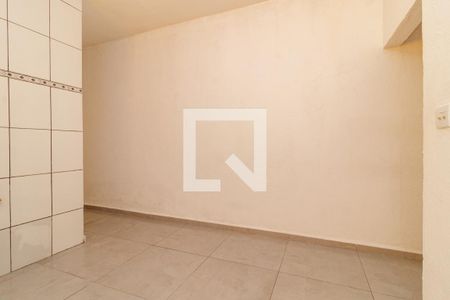 Cozinha de casa para alugar com 2 quartos, 90m² em Parada Inglesa, São Paulo