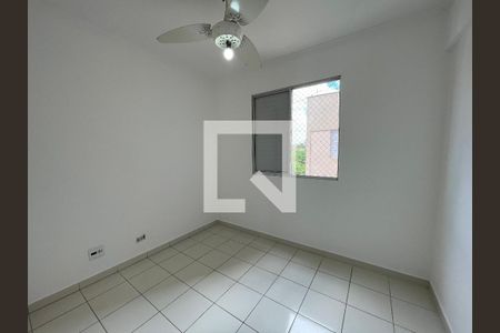 Quarto 2 de apartamento para alugar com 3 quartos, 69m² em Rio Pequeno, São Paulo