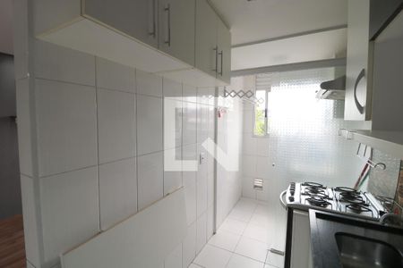 Cozinha de apartamento para alugar com 2 quartos, 45m² em Vila Alpina, São Paulo