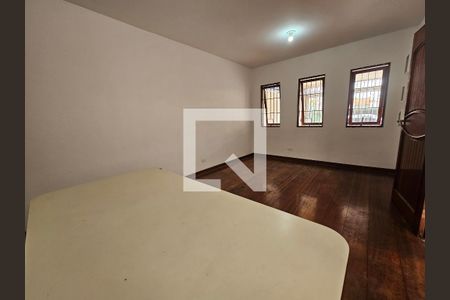 Sala de casa à venda com 3 quartos, 155m² em Jardim Aeroporto, São Paulo