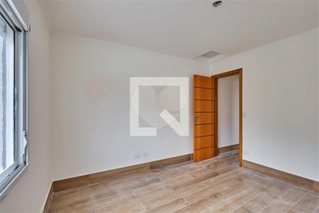 Casa à venda com 2 quartos, 112m² em Jardim Prudência, São Paulo