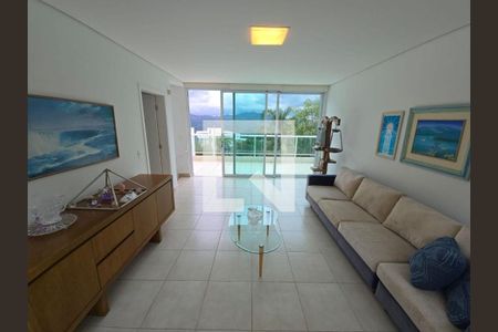 Casa à venda com 3 quartos, 320m² em Jardim Serrano, Nova Lima