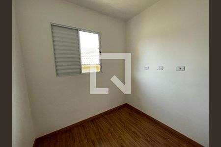 Quarto 2 de casa de condomínio para alugar com 2 quartos, 47m² em Chácara Ondas Verdes, Cotia