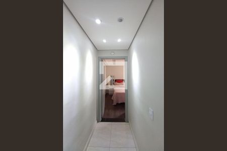 Corredor de apartamento para alugar com 2 quartos, 50m² em Jardim Marcia, Campinas