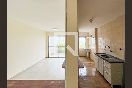 Sala de apartamento à venda com 2 quartos, 58m² em Alto de Pinheiros, São Paulo