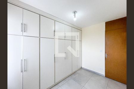 Quarto 1 de apartamento à venda com 2 quartos, 58m² em Alto de Pinheiros, São Paulo