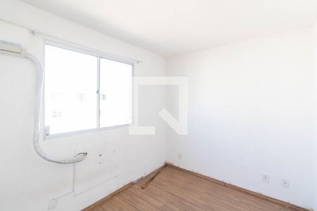 Quarto 1 de apartamento para alugar com 2 quartos, 46m² em Cosmos, Rio de Janeiro