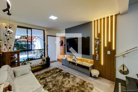 Sala de casa à venda com 3 quartos, 250m² em Vila São José, São Paulo