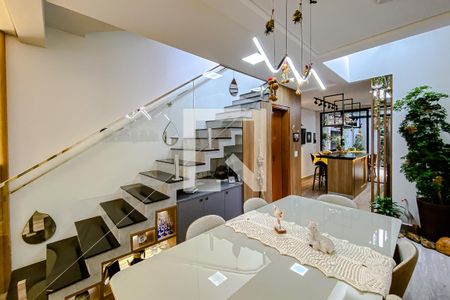 Sala de Jantar de casa à venda com 3 quartos, 250m² em Vila São José, São Paulo