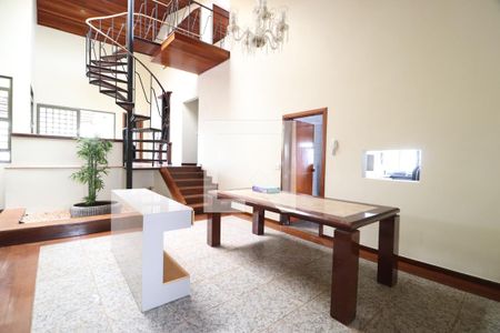 Sala de casa para alugar com 5 quartos, 4000m² em Cidade Jardim, Uberlândia