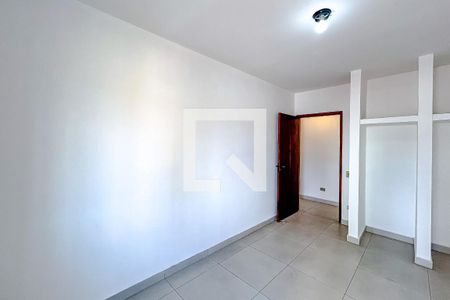 Quarto 2 de casa para alugar com 5 quartos, 257m² em Vila Marte, São Paulo