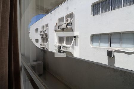 Sala de apartamento para alugar com 3 quartos, 140m² em Vila Julia, Guarujá