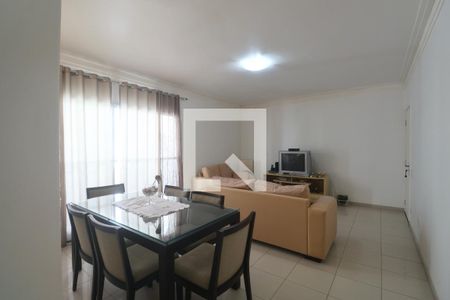 Apartamento para alugar com 3 quartos, 140m² em Vila Julia, Guarujá
