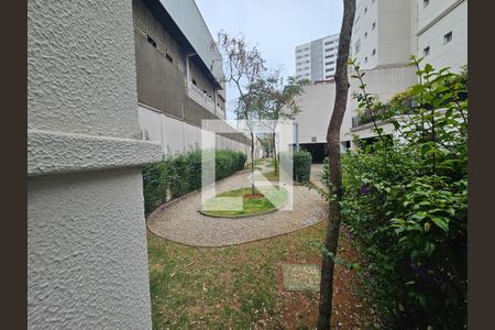 Pista de apartamento à venda com 2 quartos, 68m² em Santo Amaro, São Paulo