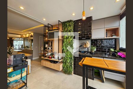 Sala de apartamento à venda com 2 quartos, 68m² em Santo Amaro, São Paulo