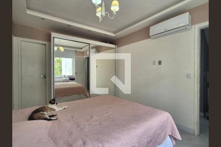 Suíte 1 de casa de condomínio para alugar com 5 quartos, 350m² em Recreio dos Bandeirantes, Rio de Janeiro