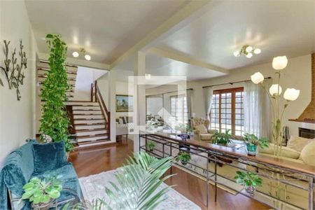 Casa à venda com 4 quartos, 261m² em Jardim Santo Amaro, São Paulo