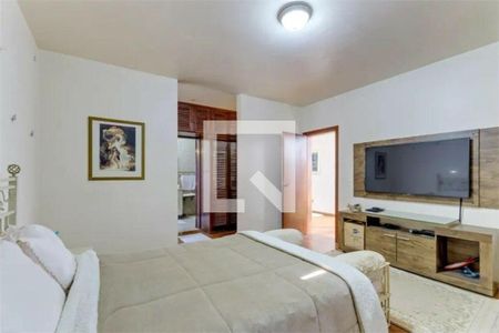 Casa à venda com 4 quartos, 261m² em Jardim Santo Amaro, São Paulo