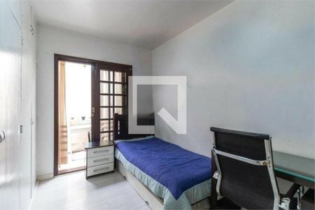 Casa à venda com 4 quartos, 266m² em Santo Amaro, São Paulo