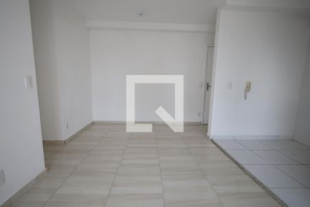 Sala de apartamento para alugar com 2 quartos, 50m² em Vila Metalúrgica, Santo André