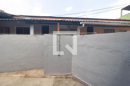 Vista da Sala de casa para alugar com 1 quarto, 40m² em Campo Grande, Rio de Janeiro