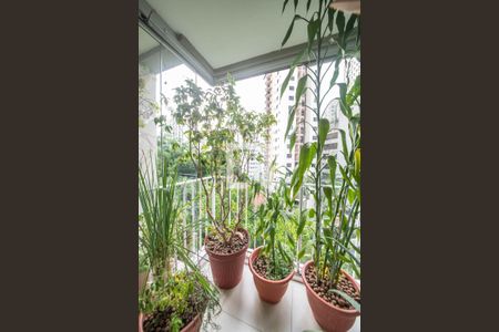 Sacada de apartamento à venda com 2 quartos, 50m² em Vila Olímpia, São Paulo