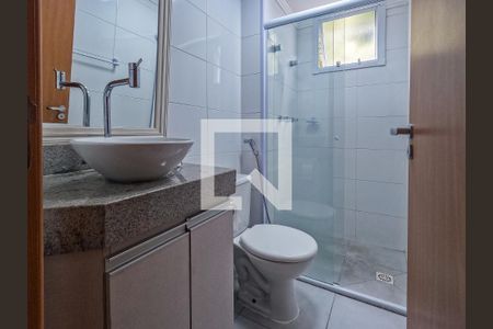 Banheiro de apartamento para alugar com 1 quarto, 42m² em Jardim Iris, São Paulo