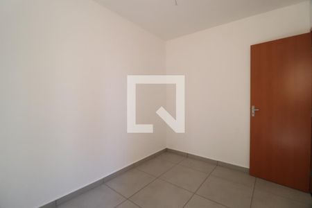 Quarto 1 de apartamento para alugar com 2 quartos, 85m² em Shopping Park, Uberlândia