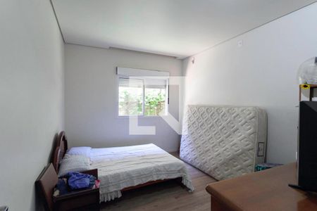 Quarto  de casa à venda com 4 quartos, 500m² em Trevo, Belo Horizonte