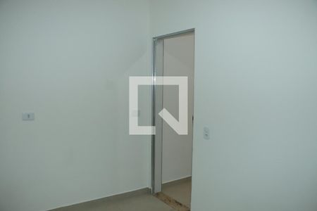 Casa para alugar com 1 quarto, 42m² em Jardim Nayara, Embu das Artes