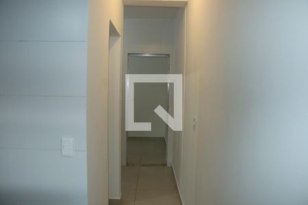 Casa para alugar com 1 quarto, 42m² em Jardim Nayara, Embu das Artes