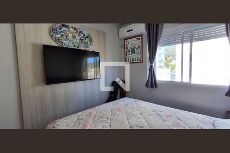 Suíte  de apartamento para alugar com 2 quartos, 74m² em Itacorubi, Florianópolis