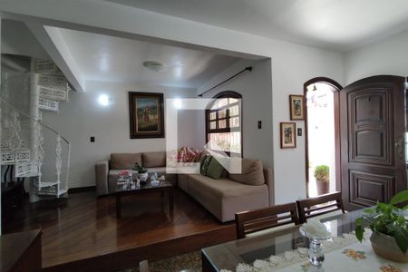 Sala de casa de condomínio à venda com 4 quartos, 235m² em Freguesia (jacarepaguá), Rio de Janeiro