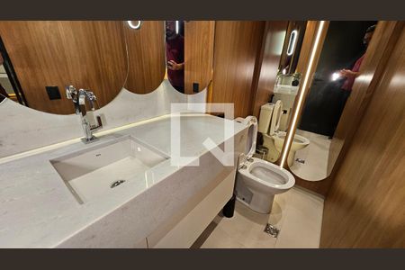 Lavabo de apartamento para alugar com 2 quartos, 72m² em Setor Bueno, Goiânia