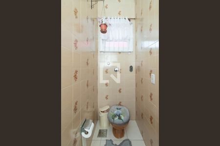 Lavabo de casa de condomínio à venda com 3 quartos, 194m² em Espírito Santo, Porto Alegre