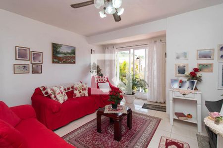 Sala de casa de condomínio à venda com 3 quartos, 194m² em Espírito Santo, Porto Alegre