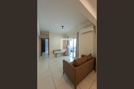 Sala de apartamento para alugar com 1 quarto, 59m² em Canto do Forte, Praia Grande