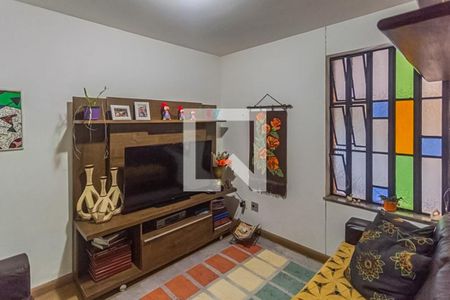 Casa à venda com 4 quartos, 256m² em Mangabeiras, Belo Horizonte