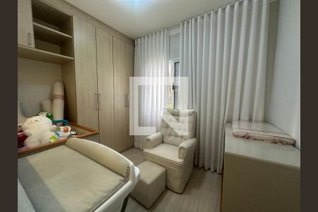 Quarto 1 de apartamento para alugar com 3 quartos, 68m² em Jardim Tupanci, Barueri