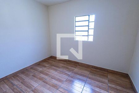Quarto 2 de casa para alugar com 2 quartos, 120m² em Floramar, Belo Horizonte