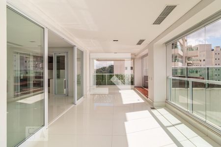 Apartamento à venda com 4 quartos, 322m² em Tamboré, Santana de Parnaíba