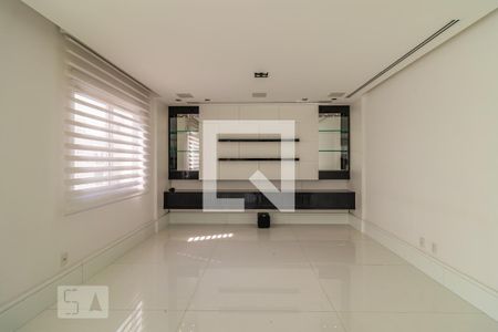 Apartamento à venda com 4 quartos, 322m² em Tamboré, Santana de Parnaíba