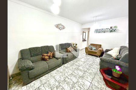 Sala de casa à venda com 2 quartos, 156m² em Jardim Santa Barbara, Guarulhos