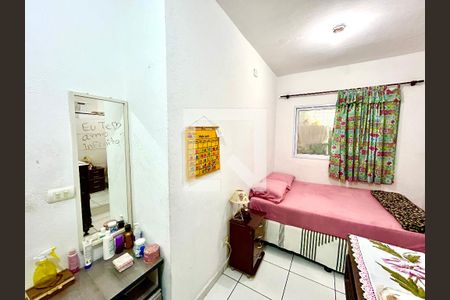 Quarto 2 de casa à venda com 2 quartos, 156m² em Jardim Santa Barbara, Guarulhos