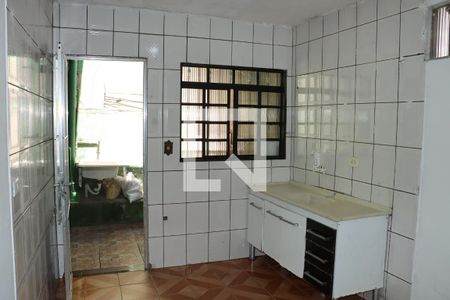 Casa para alugar com 2 quartos, 45m² em Jardim do Colegio, Embu das Artes
