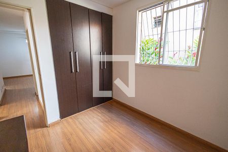 Quarto 2 de apartamento para alugar com 3 quartos, 60m² em Manacás, Belo Horizonte